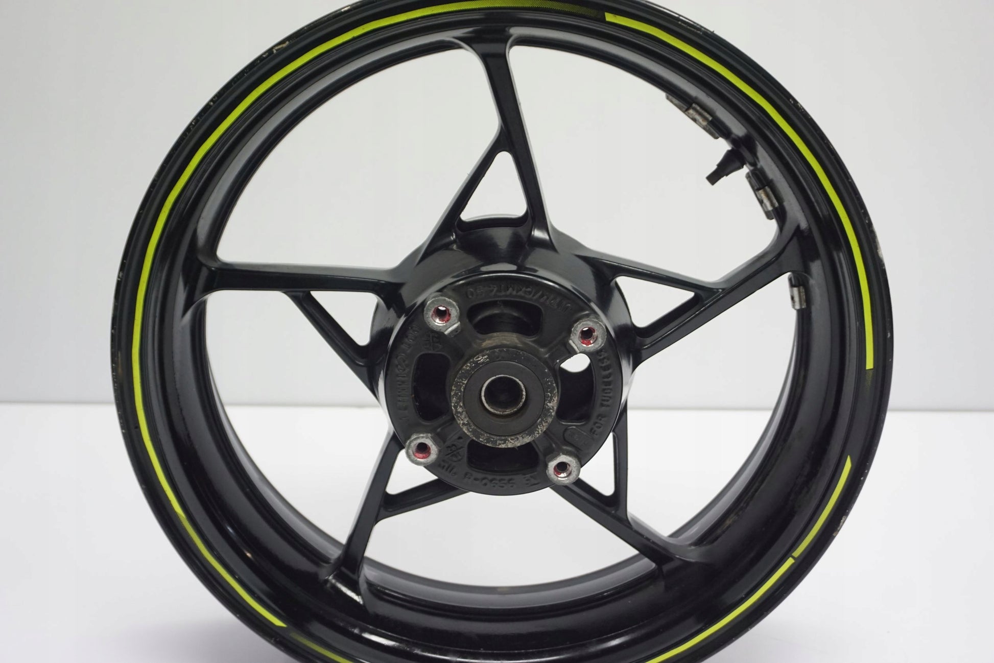 KAWASAKI Z 650 20-22 Felge hinten Wheel Hinterrad 10