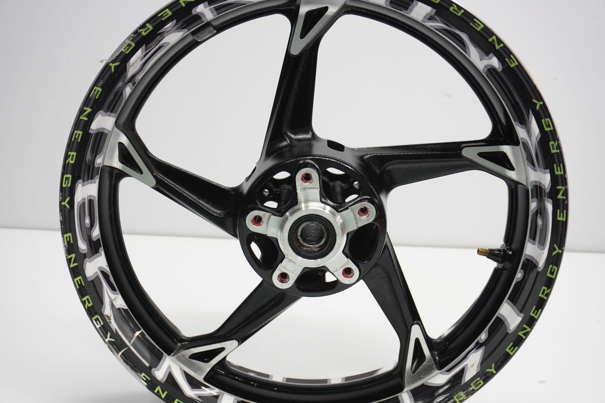 KAWASAKI Z1000 10-13 Felge vorne Wheel Vorderrad 8