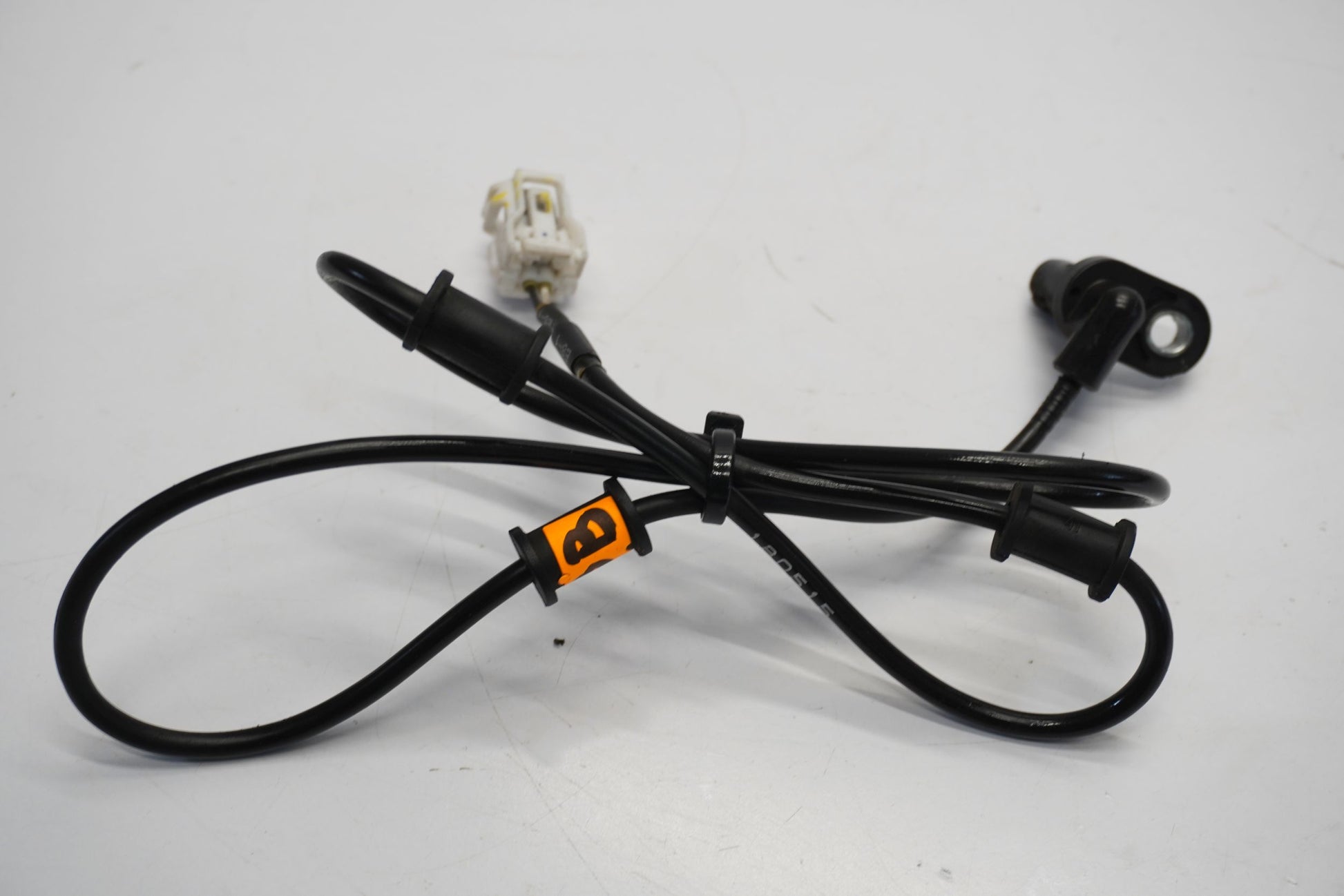 YAMAHA X-MAX 300 17- ABS Sensor vorne 6