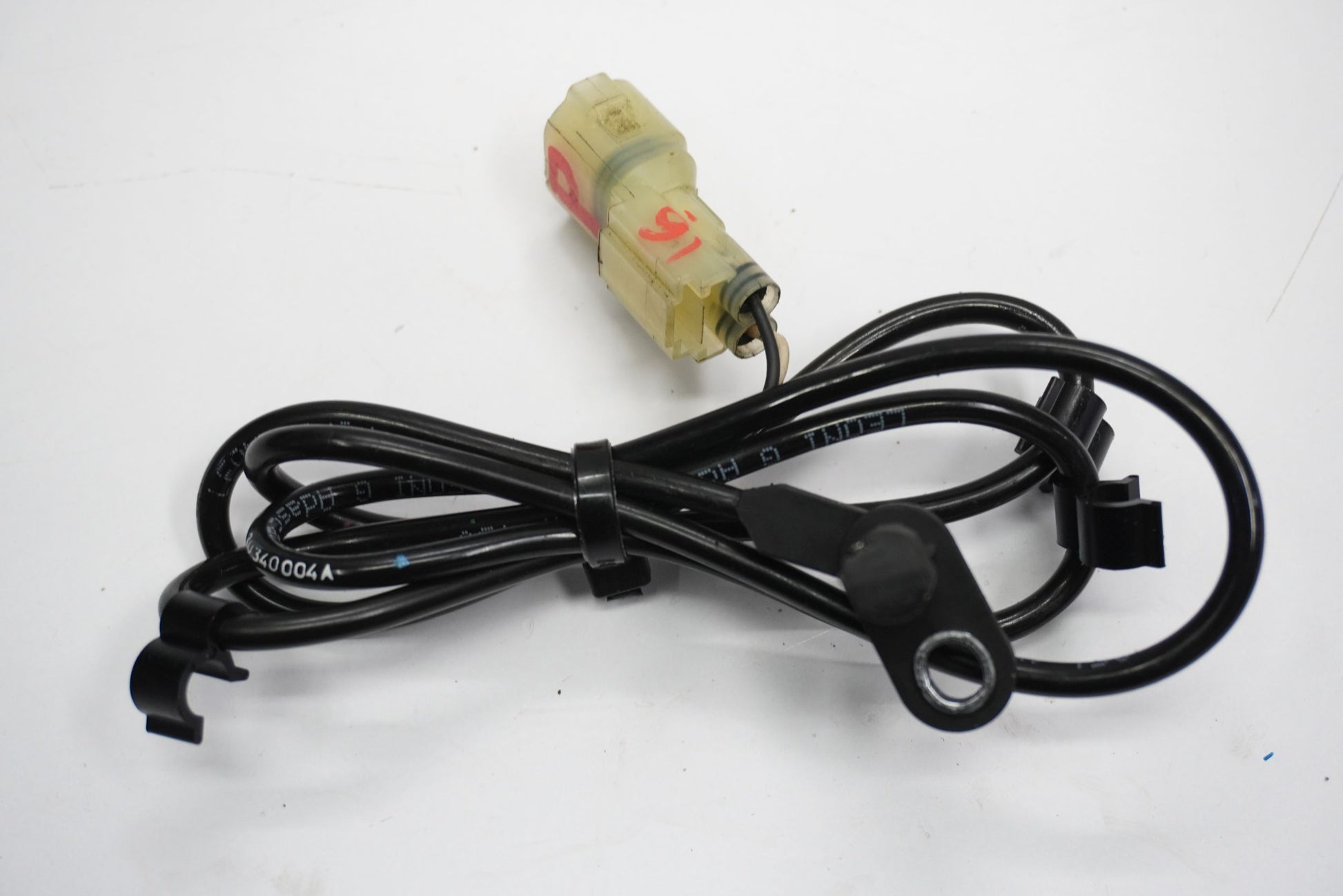 TRIUMPH TRIDENT 660 21- ABS Sensor vorne 6