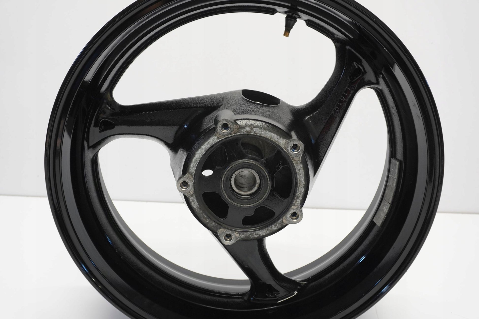 SUZUKI GSR 750 11-16 Felge hinten Wheel Hinterrad 4