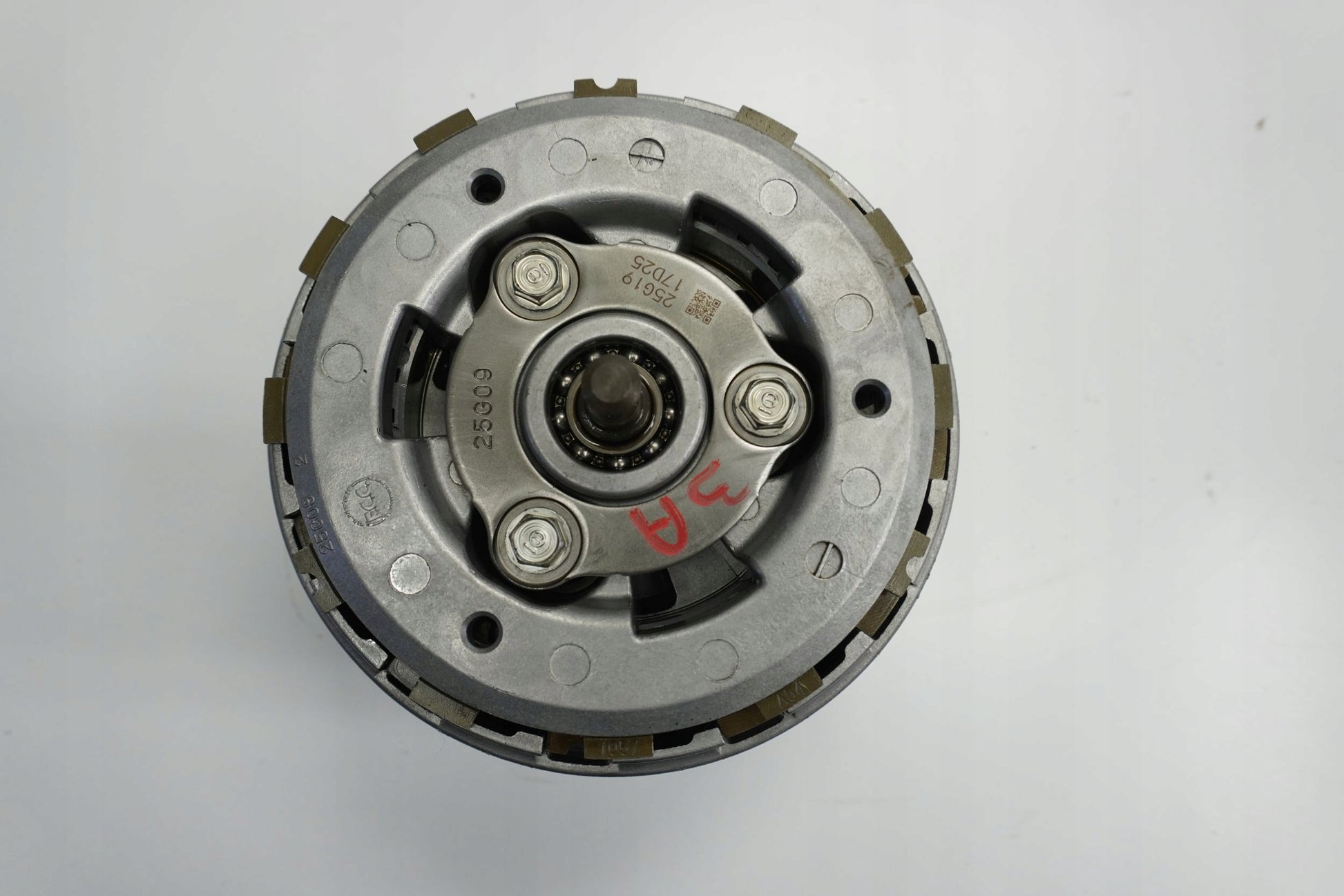 DUCATI SUPERSPORT S 937 17- Kupplung Kupplungskorb Clutch 5