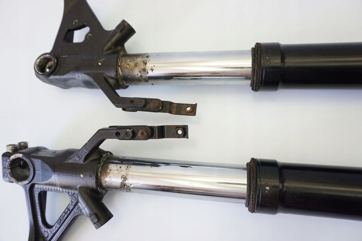 TRIUMPH TIGER SPORT 1050 16- Gabel Gabelholme Fork 7