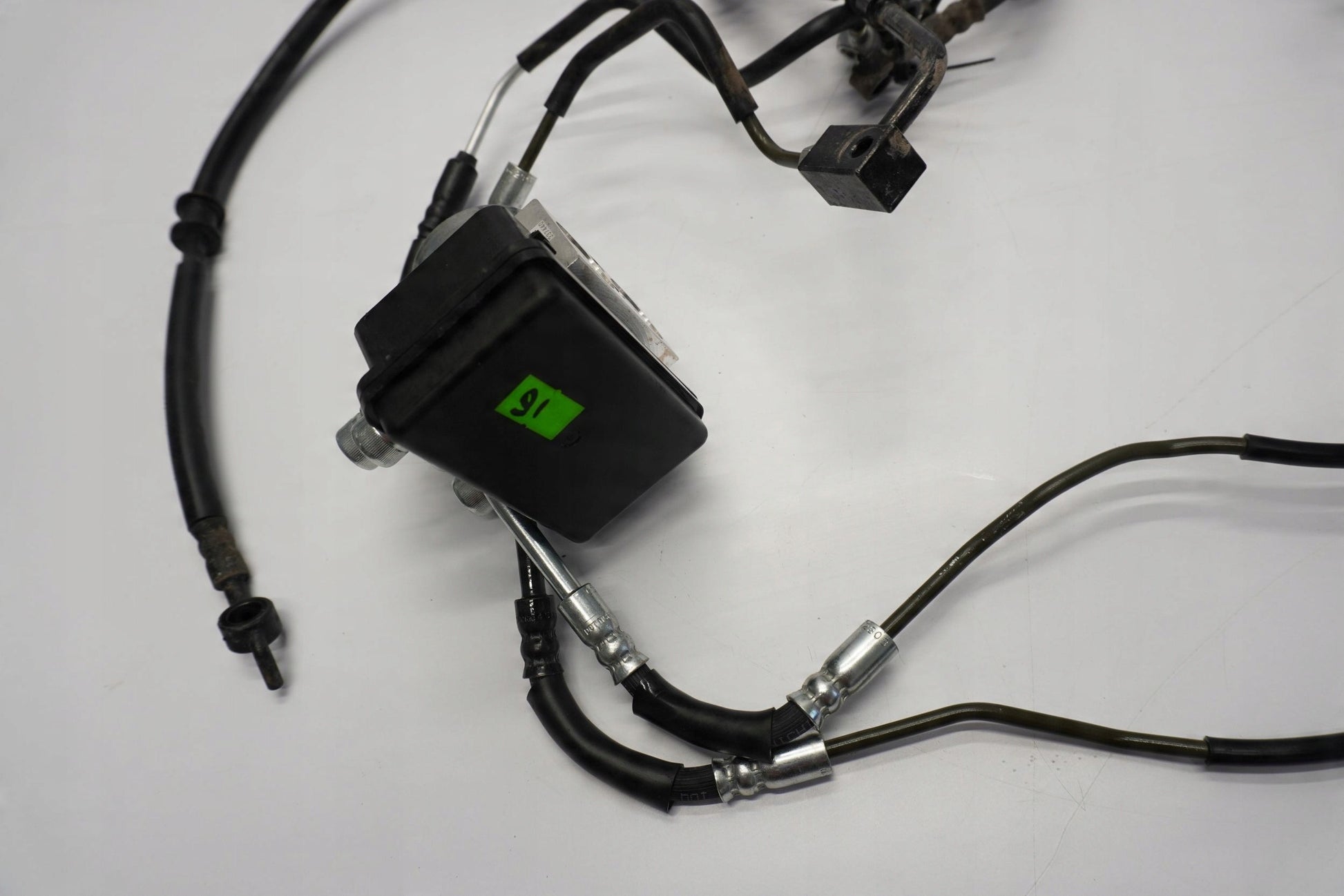 KAWASAKI ZX-6R 636 24- ABS Pumpe Druckmodulator 2