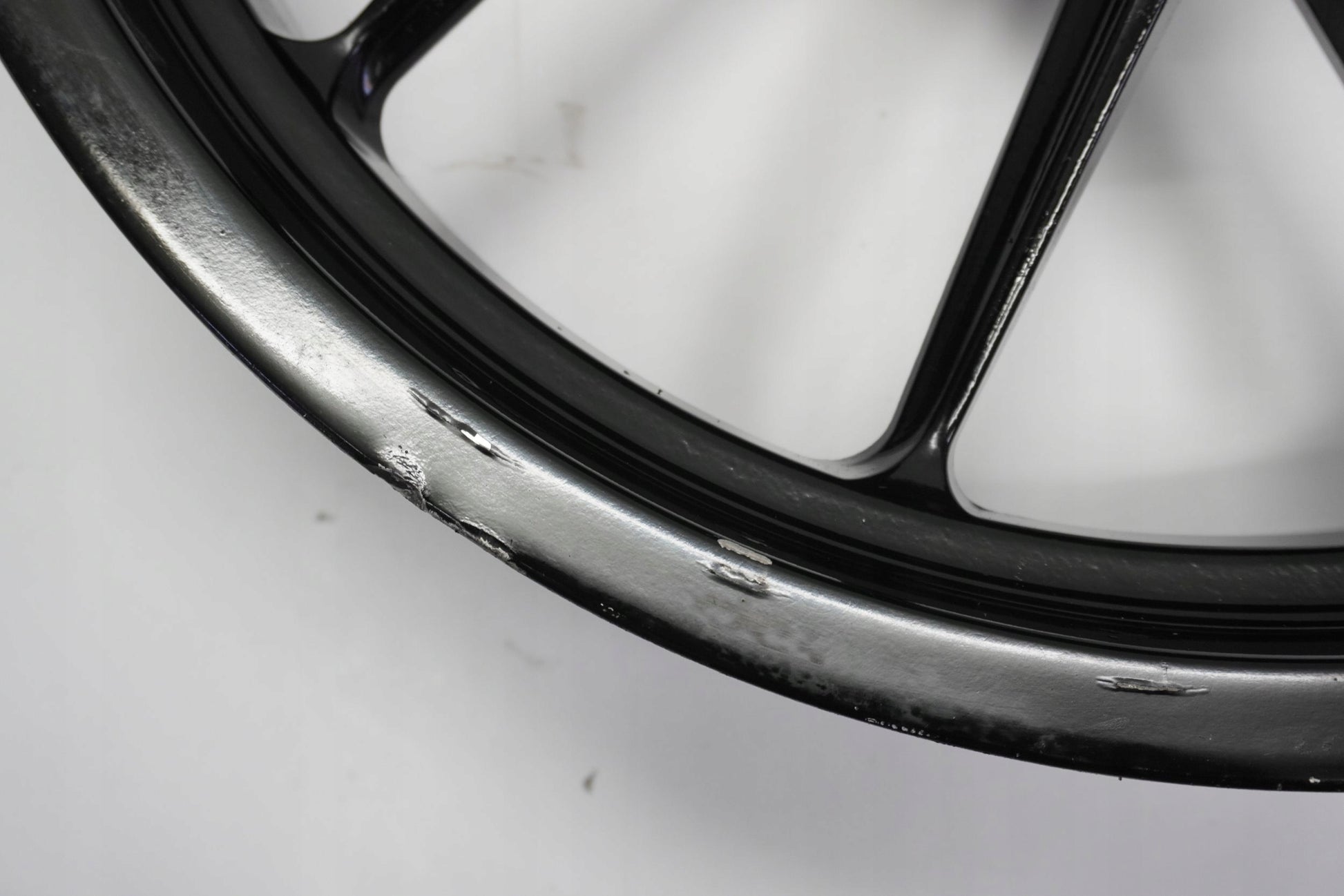 KTM 125 DUKE 17- Felge vorne Wheel Vorderrad 10