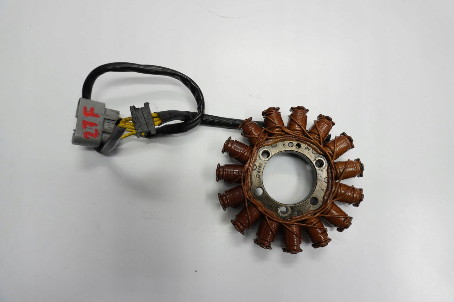 DUCATI PANIGALE 1299 15-18 Lichtmaschine Stator Generator Lima Alternator 3