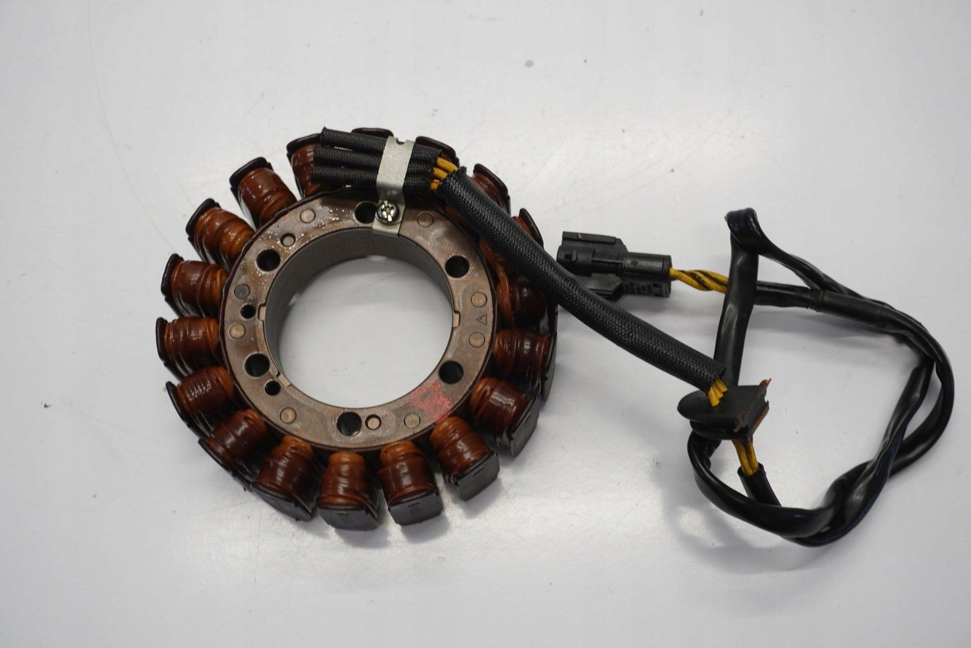 BMW F 700 GS 12-17 Lichtmaschine Stator Generator Lima Alternator 6