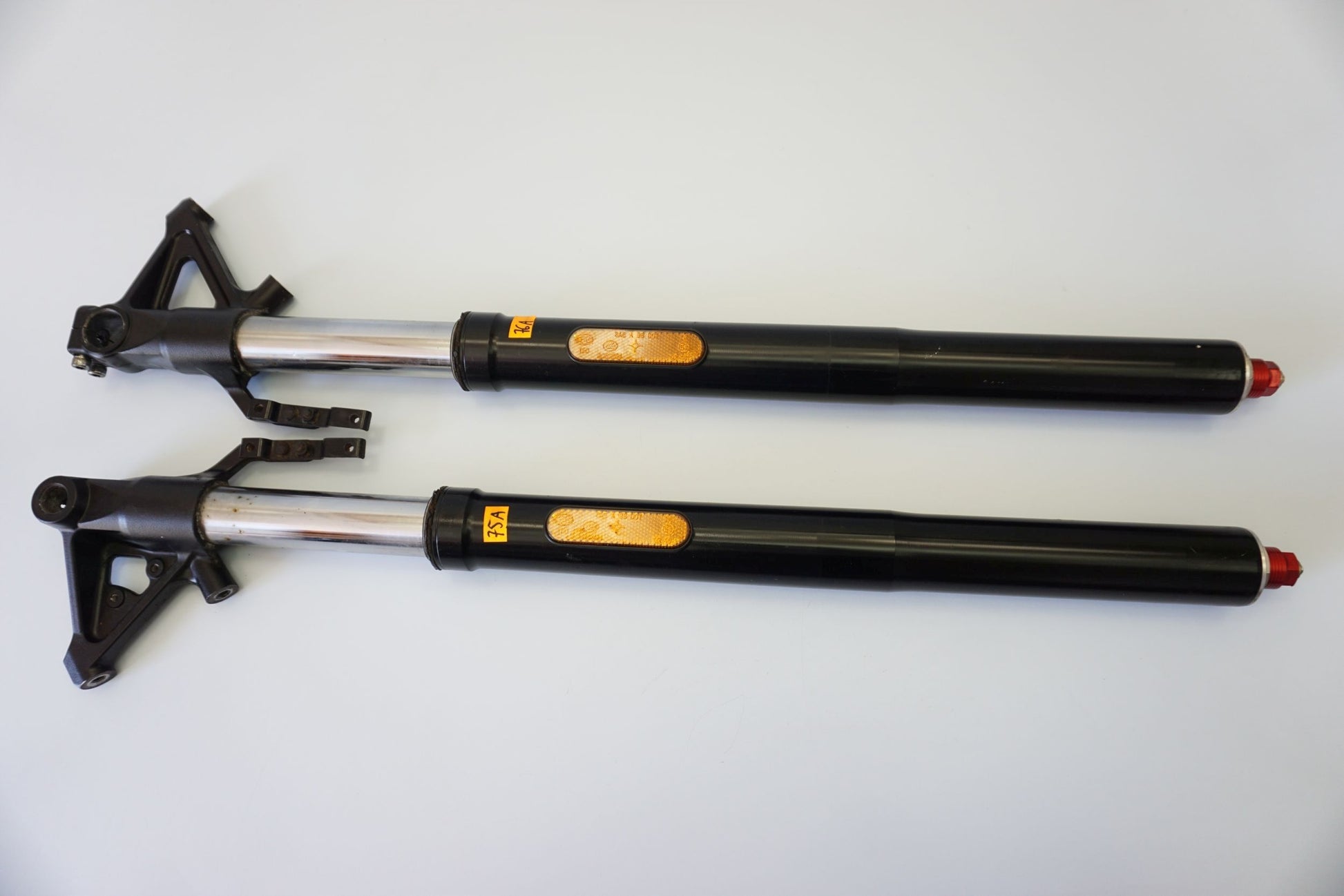 TRIUMPH TIGER SPORT 1050 16- Gabel Gabelholme Fork 3