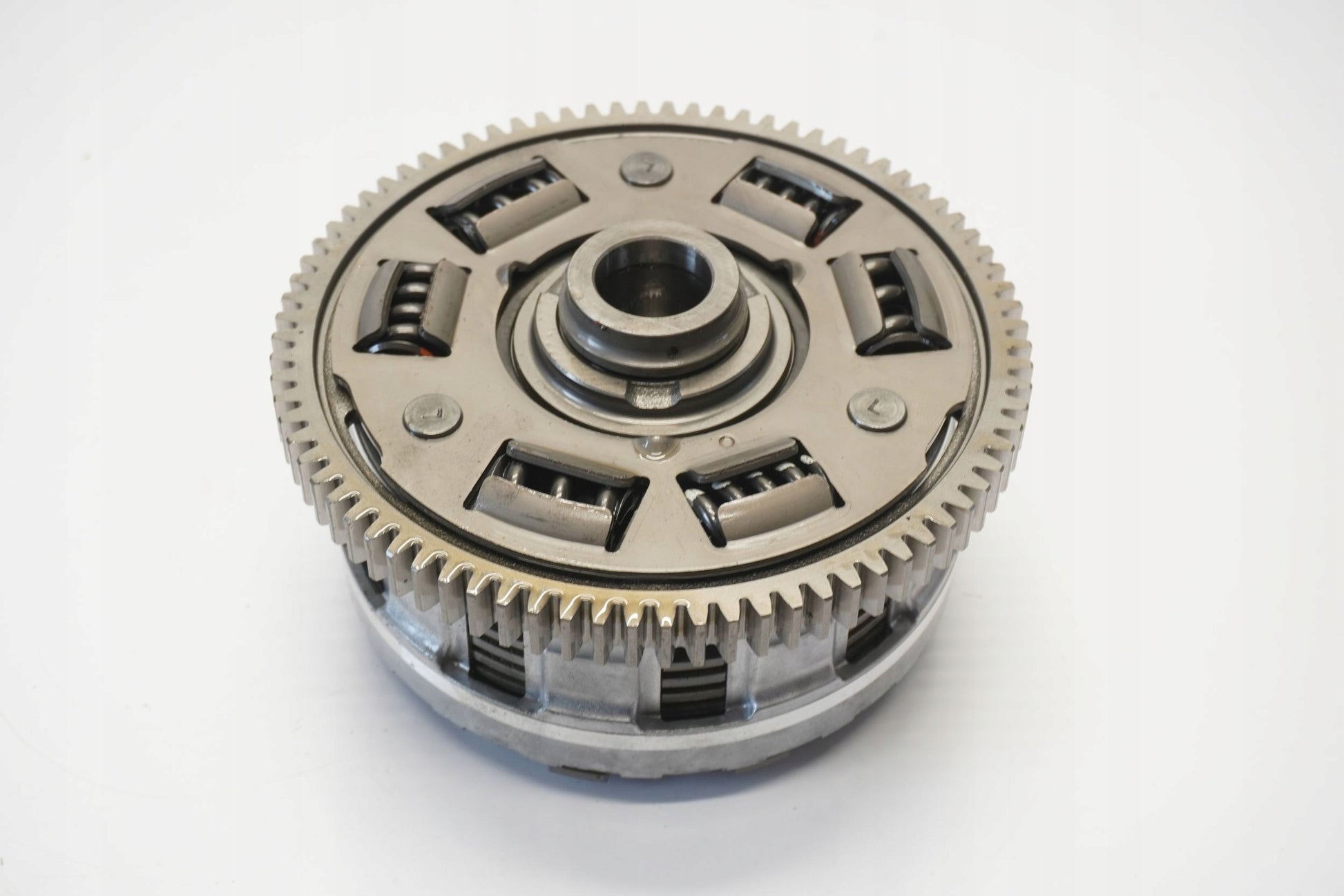 HONDA CB 750 HORNET 23- Kupplung Kupplungskorb Clutch 7