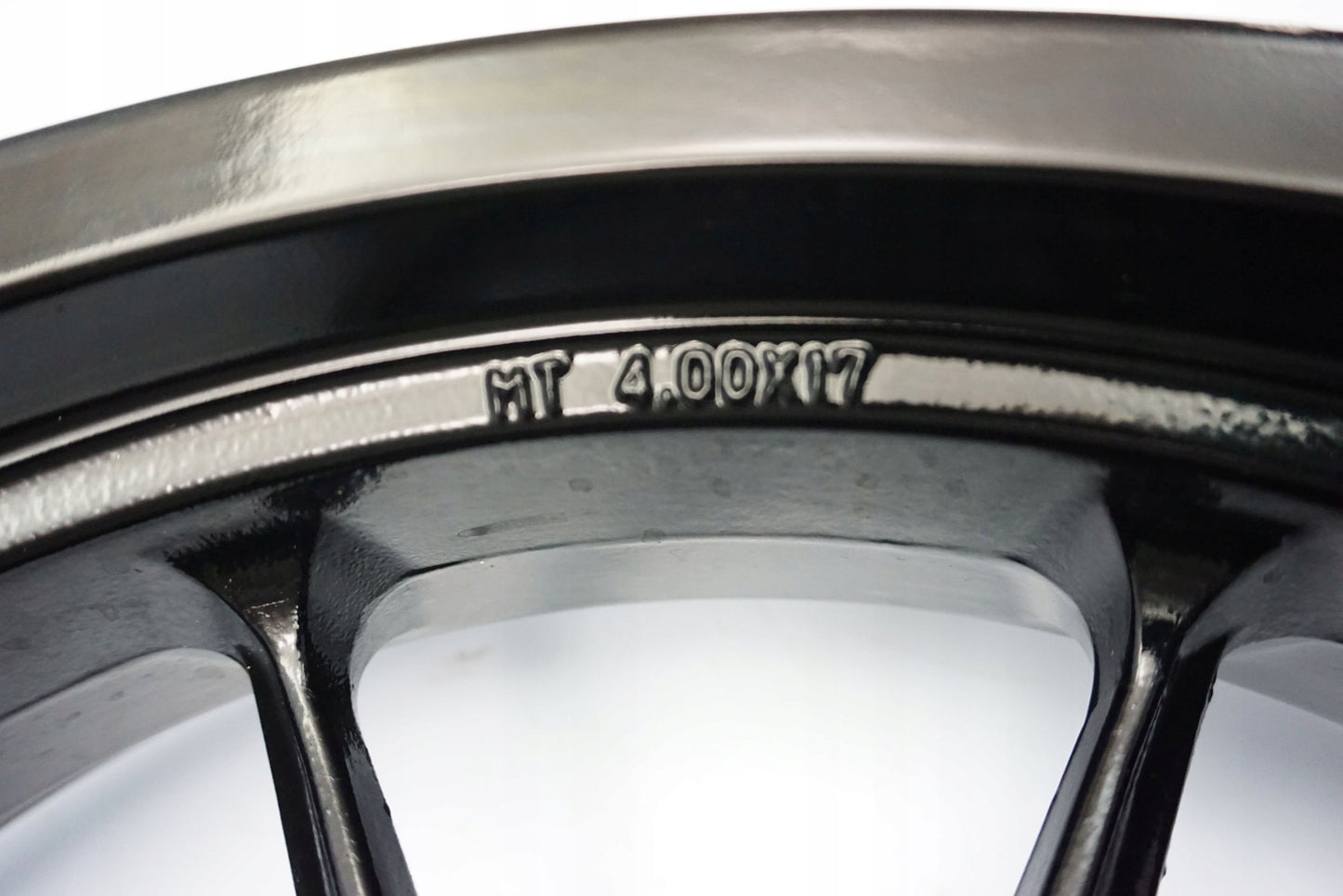 KTM DUKE 125 17- Felge hinten Wheel Hinterrad 9