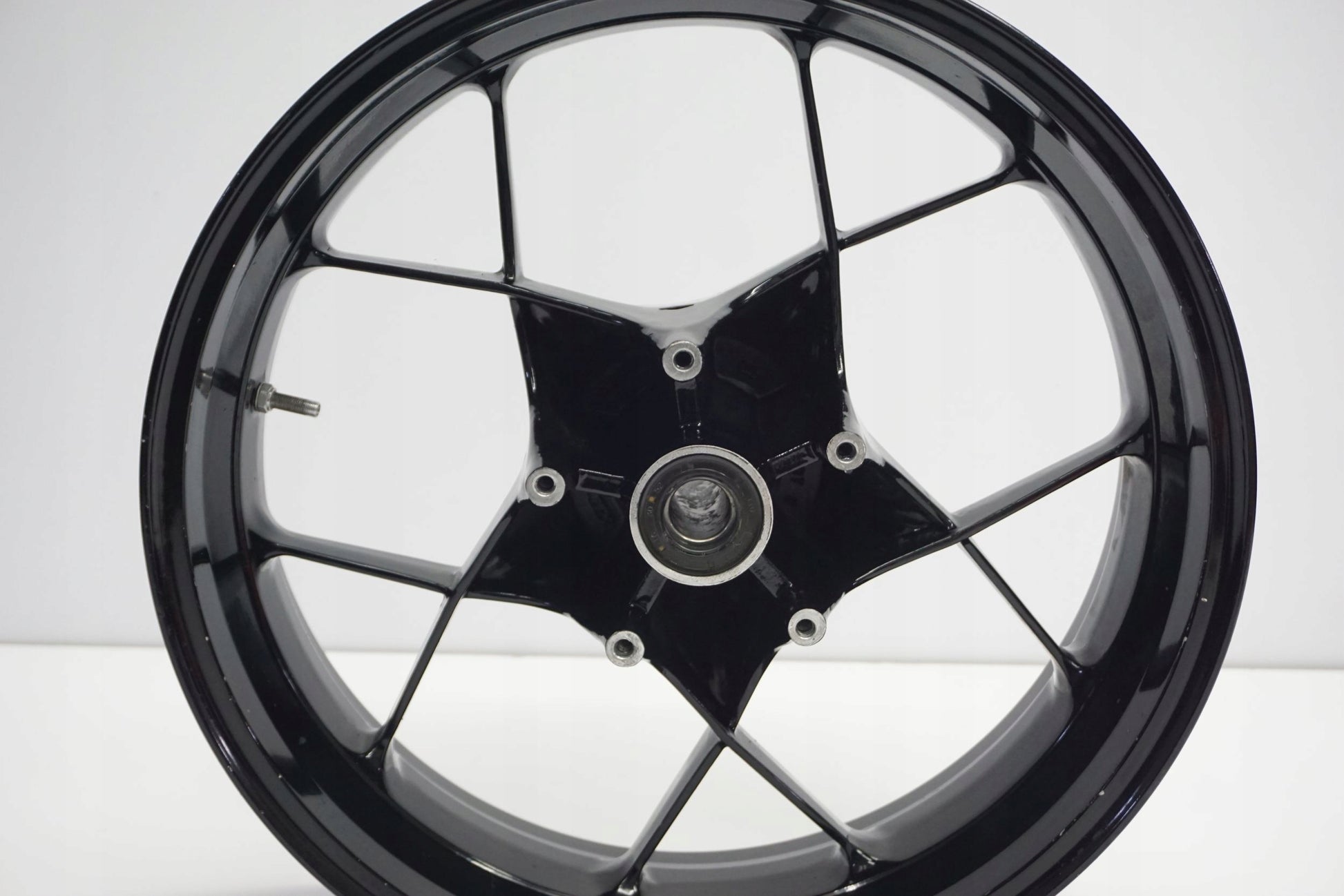 KTM 690 DUKE 12-15 Felge hinten Wheel Hinterrad 11