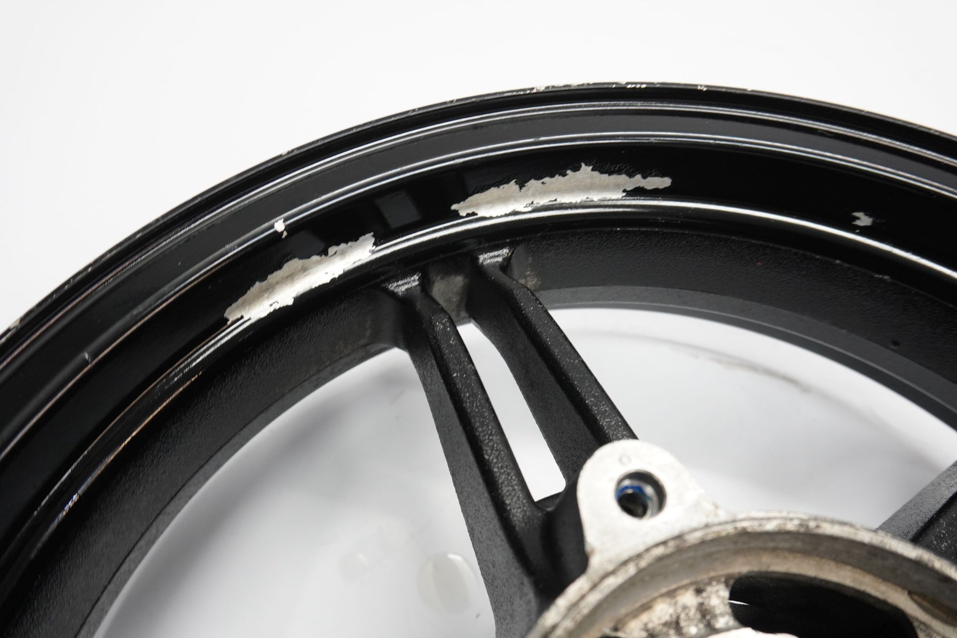 SUZUKI BURGMAN 650 13- Felge vorne Wheel Vorderrad 2