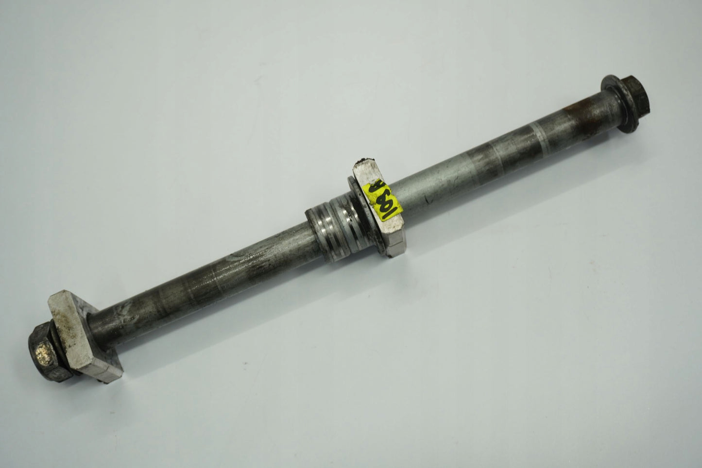 HONDA CRF 1000 L AFRICA TWIN 15-17 Hinterachse Achse hinten Radachse rear axle 5