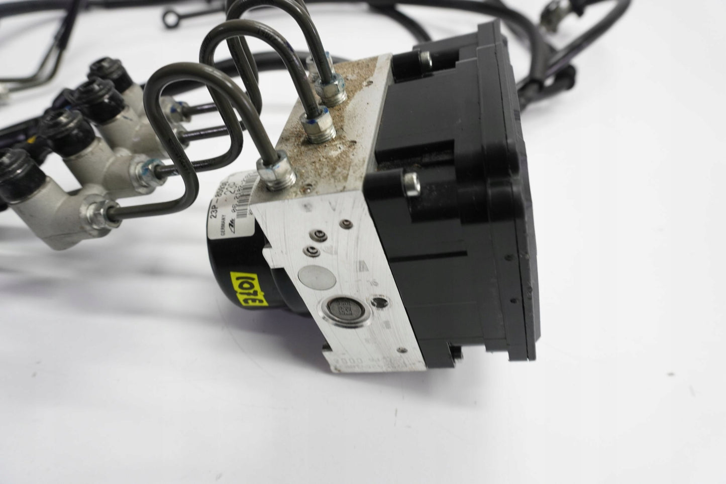 YAMAHA XT 1200 ZE SUPER TENERE 14-16 ABS Pumpe Druckmodulator 9