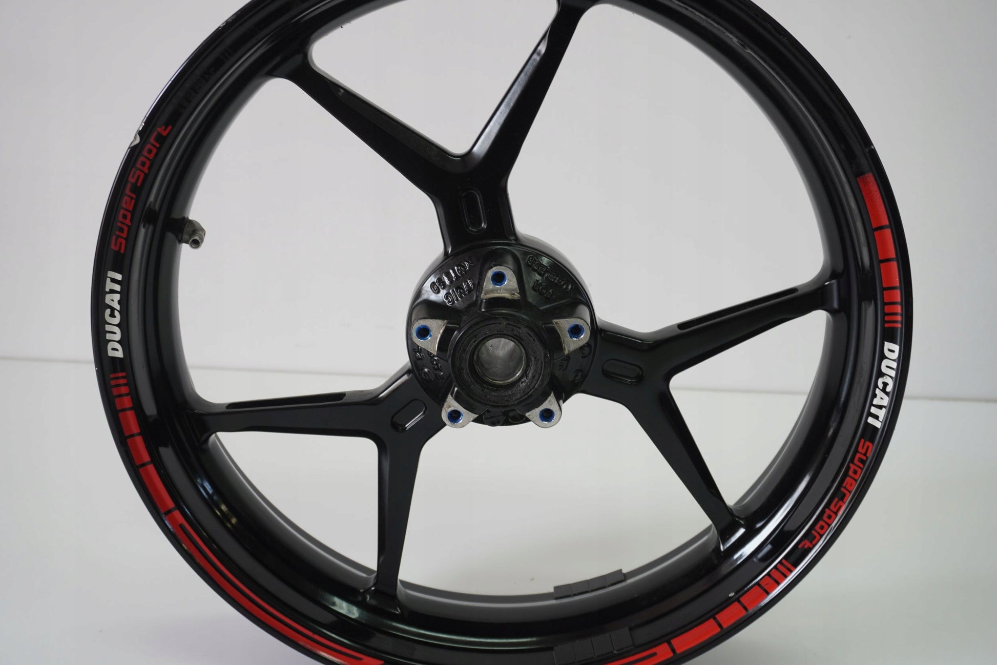 DUCATI SUPERSPORT 937 17- Felge vorne Wheel Vorderrad 2