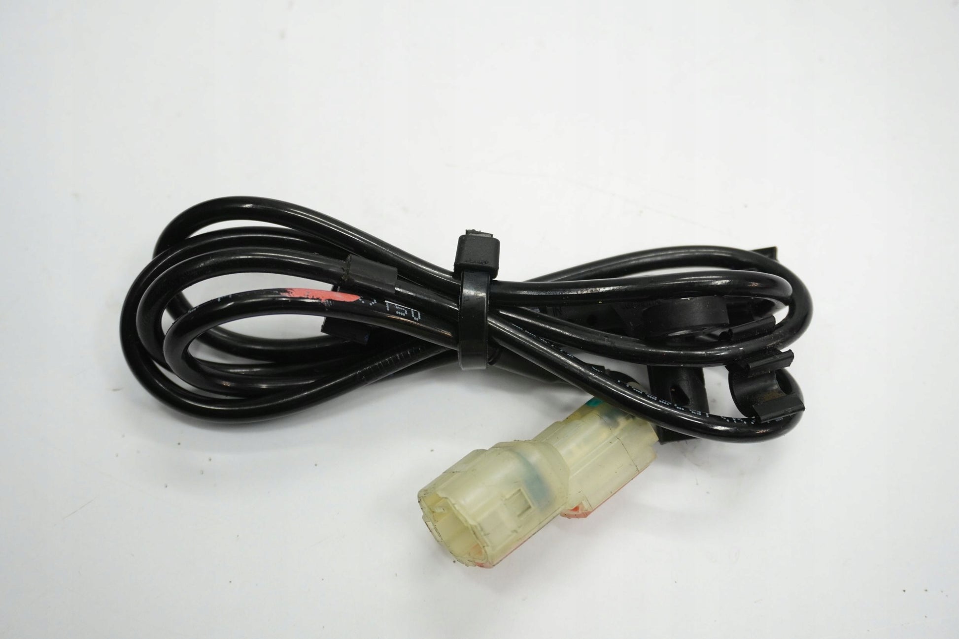 TRIUMPH STREET TRIPLE 660 S 17- ABS Sensor vorne 3