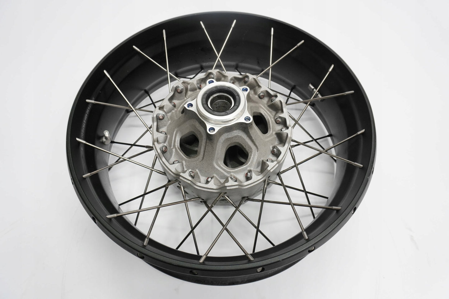 DUCATI MULTISTRADA 950 19- Felge hinten Wheel Hinterrad 6