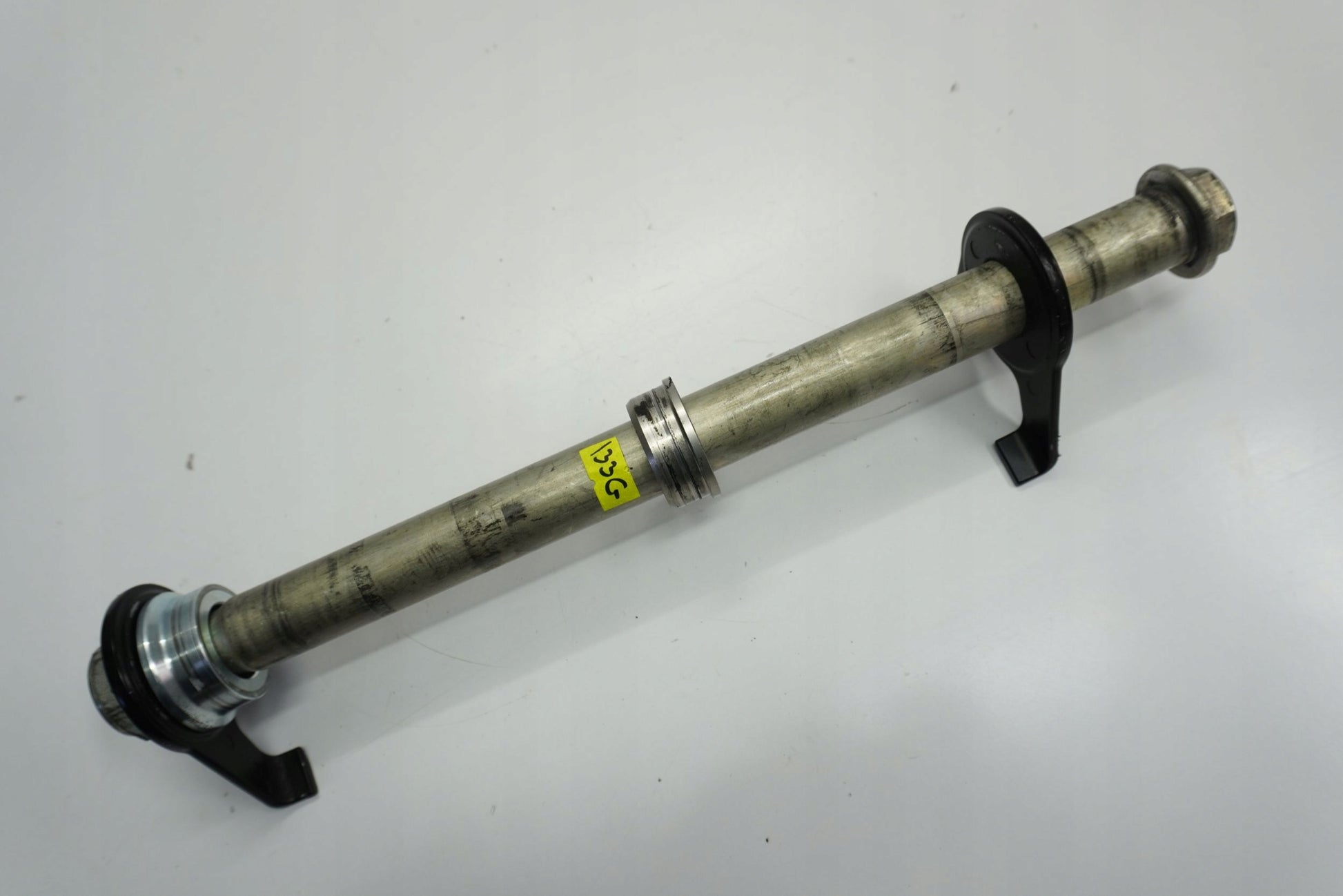 SUZUKI GSX-S 750 17-23 Hinterachse Achse hinten Radachse rear axle 3