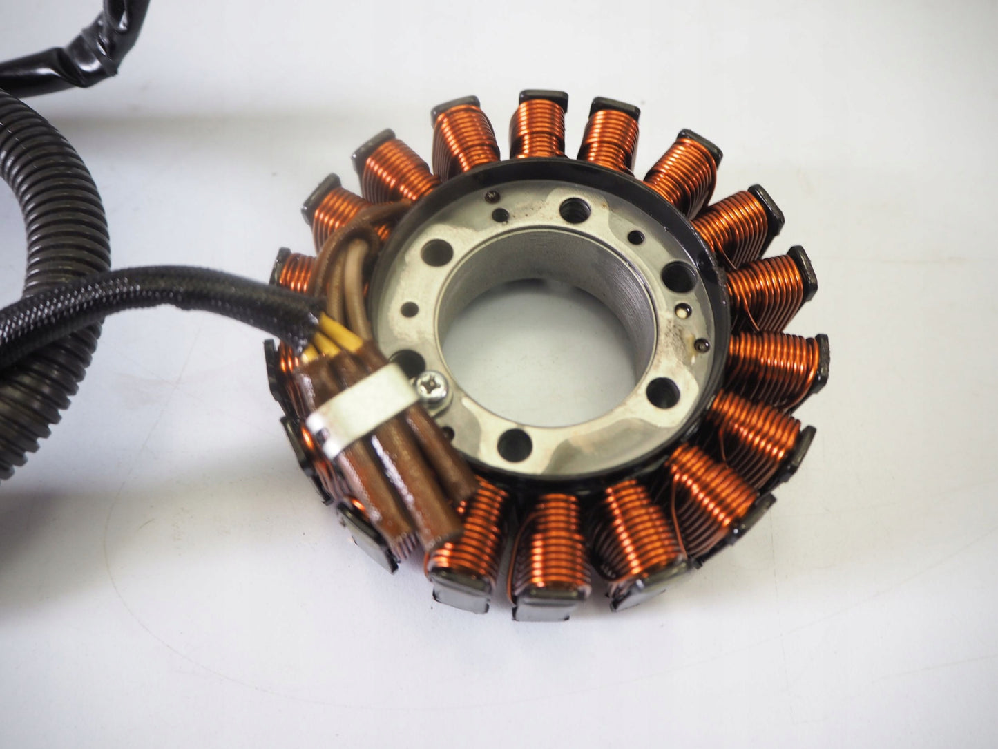 HONDA VFR 800 F 17- Lichtmaschine Stator Generator Lima Alternator 2