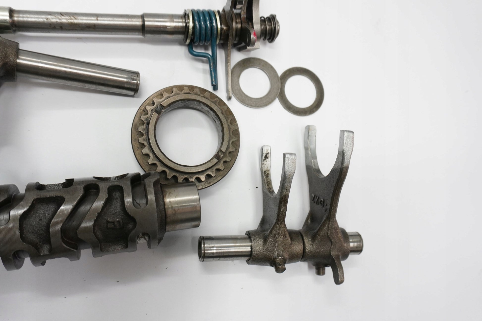 TRIUMPH TIGER 800 XC 10-14 Getriebe Gearbox 8