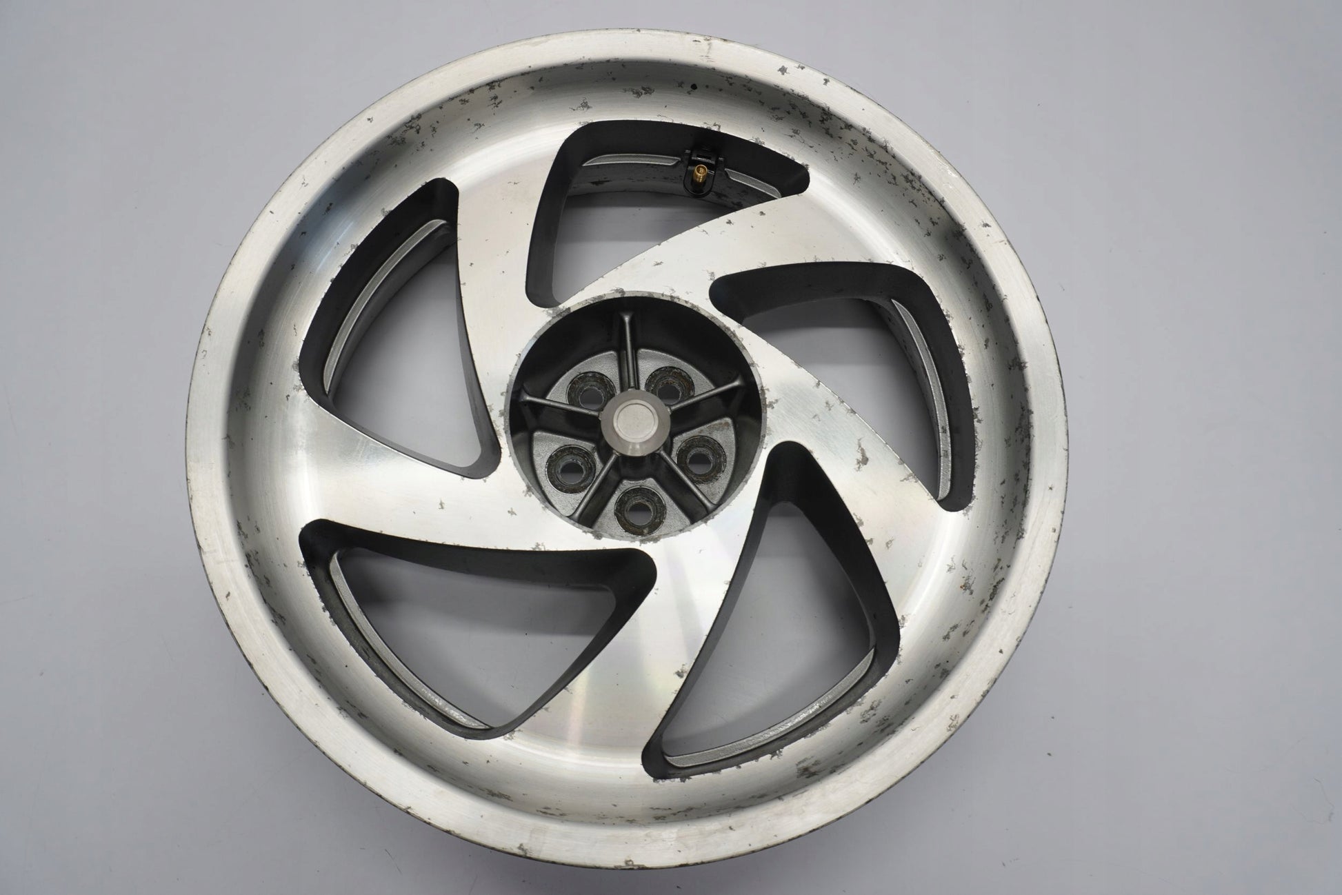 HONDA GL 1800 GOLDWING 01-05 Felge hinten Wheel Hinterrad 13