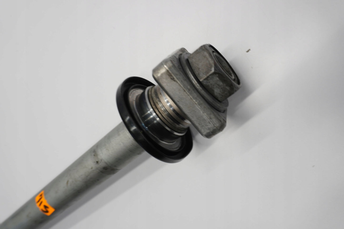 BMW S1000RR K67 21-23 Hinterachse Achse hinten Radachse rear axle 3