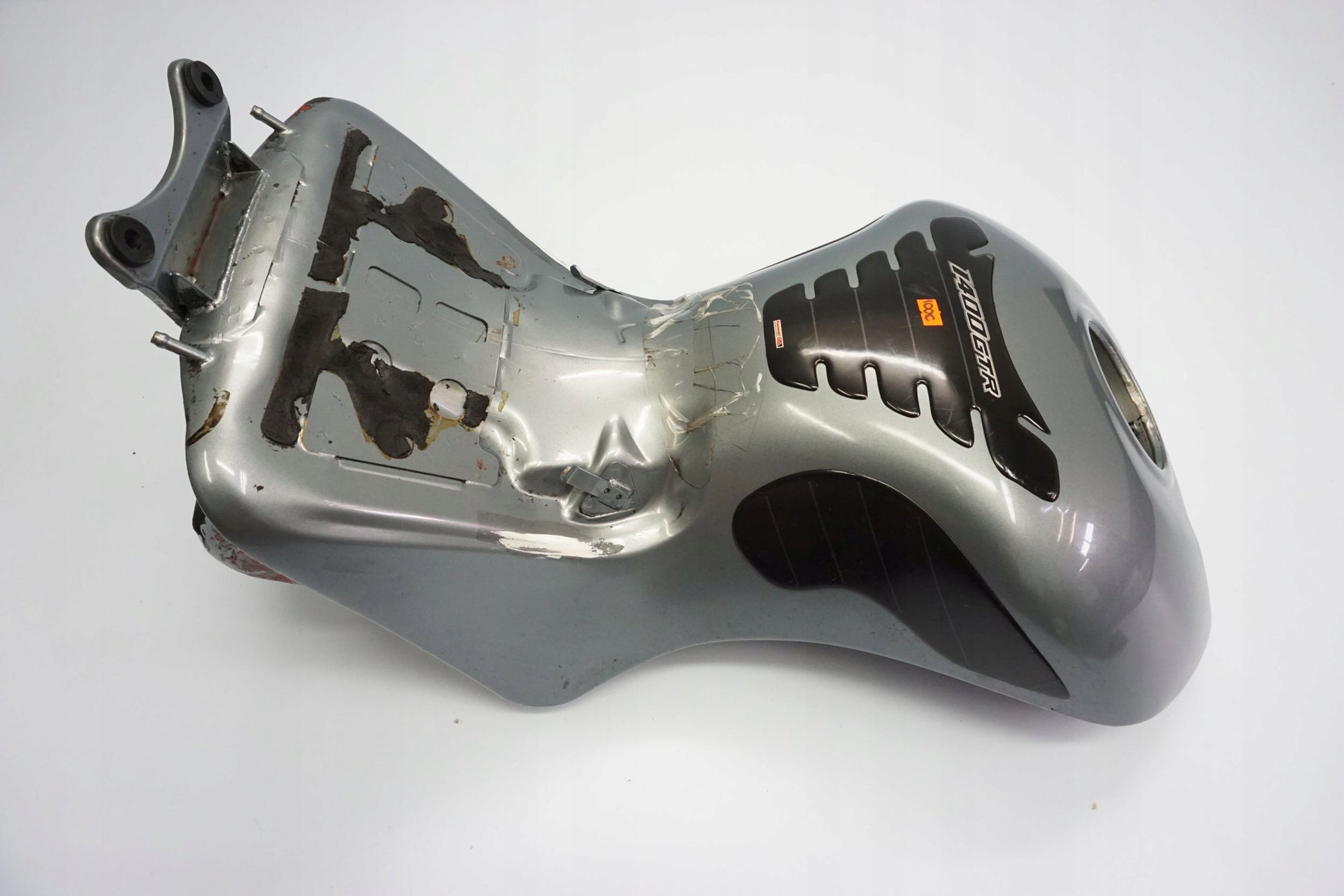 KAWASAKI GTR 1400 07-09 Kraftstofftank Benzintank Fuel Tank 13