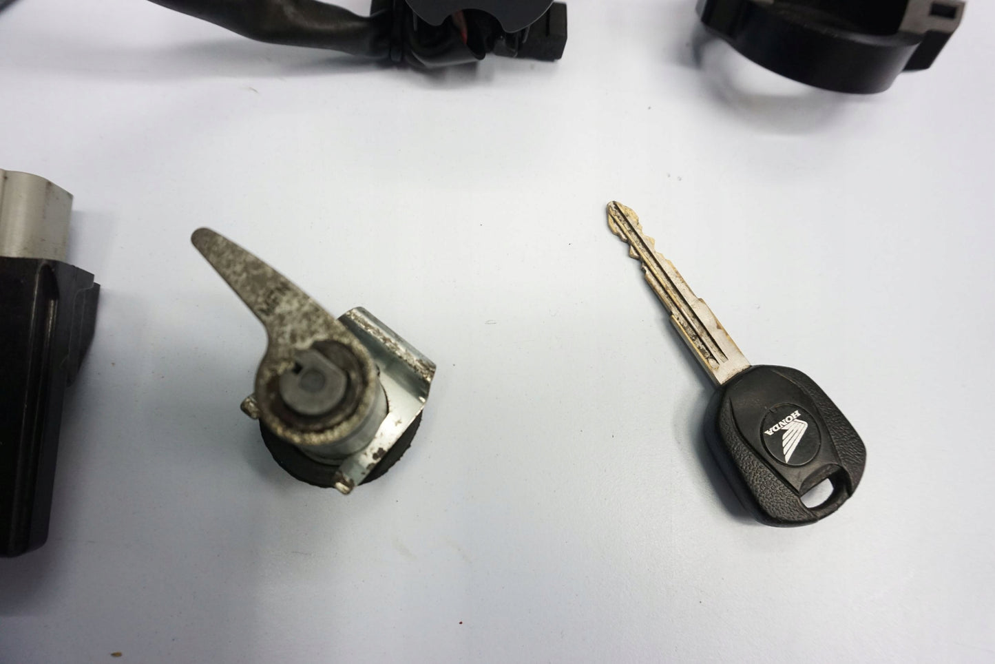 HONDA CB 1000 R SC60 08-16 Schlosssatz Zündschloss Lock Set