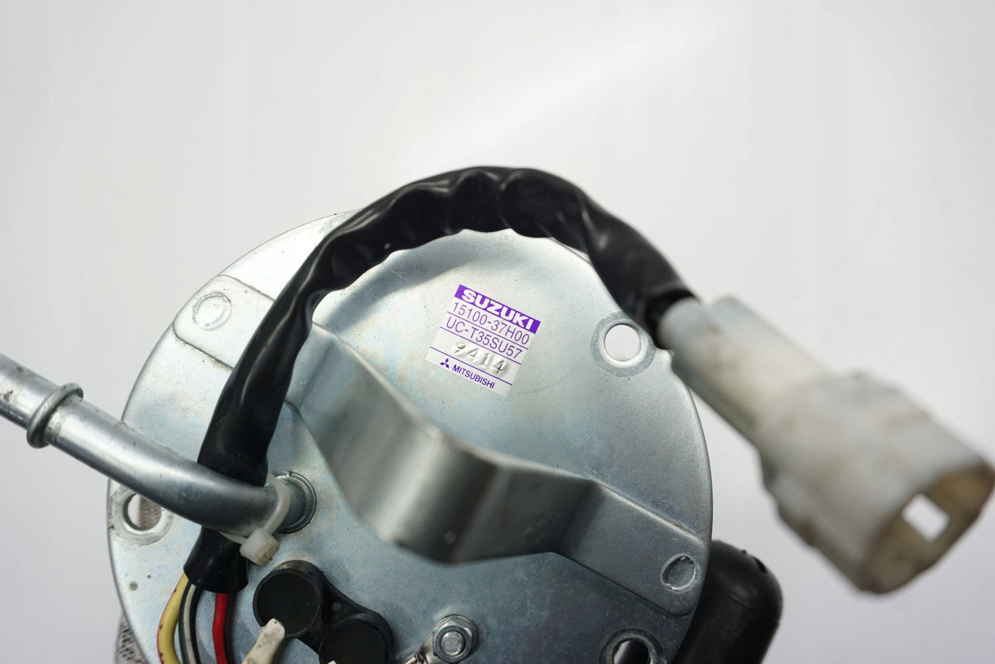 SUZUKI GSX-R 600 750 K8 K9 L0 Benzinpumpe Kraftstoffpumpe Fuel Pump 5