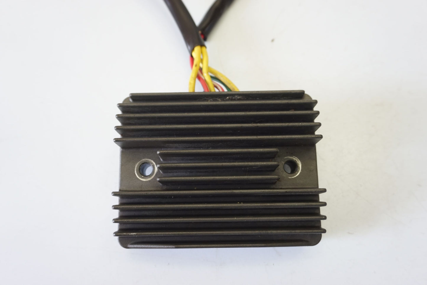 MOTO GUZZI V9 ROAMER Spannungsregler Gleichrichter Rectifier Voltage Regulator 8