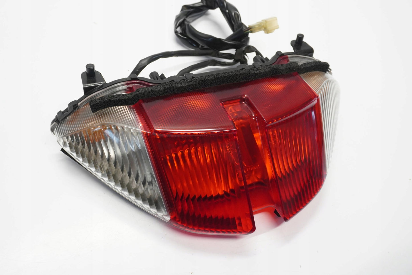 YAMAHA FJR 1300 06-12 Rücklicht 12