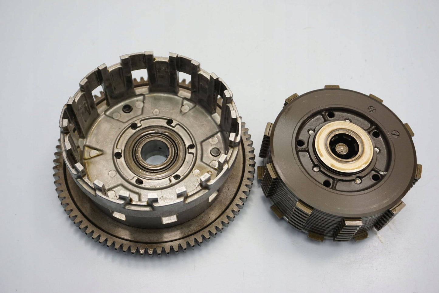 SUZUKI GSX-R 600 K4-K5 Kupplung Kupplungskorb Clutch