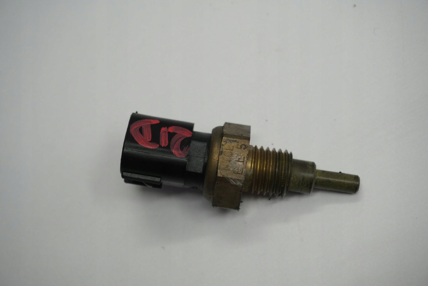 KAWASAKI Z1000 10-13 Temperatursensor Thermostat Temperature sensor 5