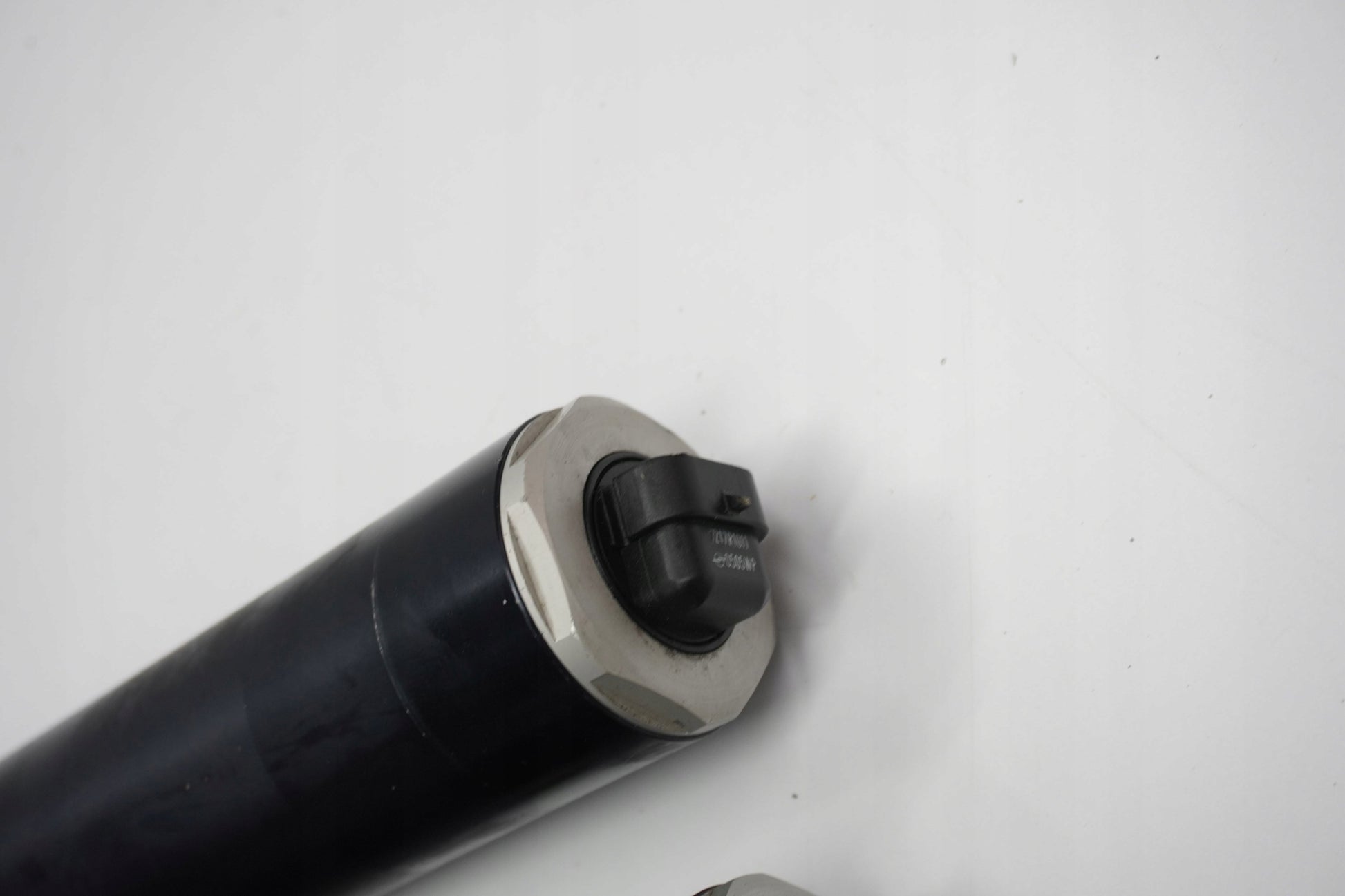 TRIUMPH TIGER EXPLORER 1200 XCX 16-17 Gabel Gabelholme Fork 4