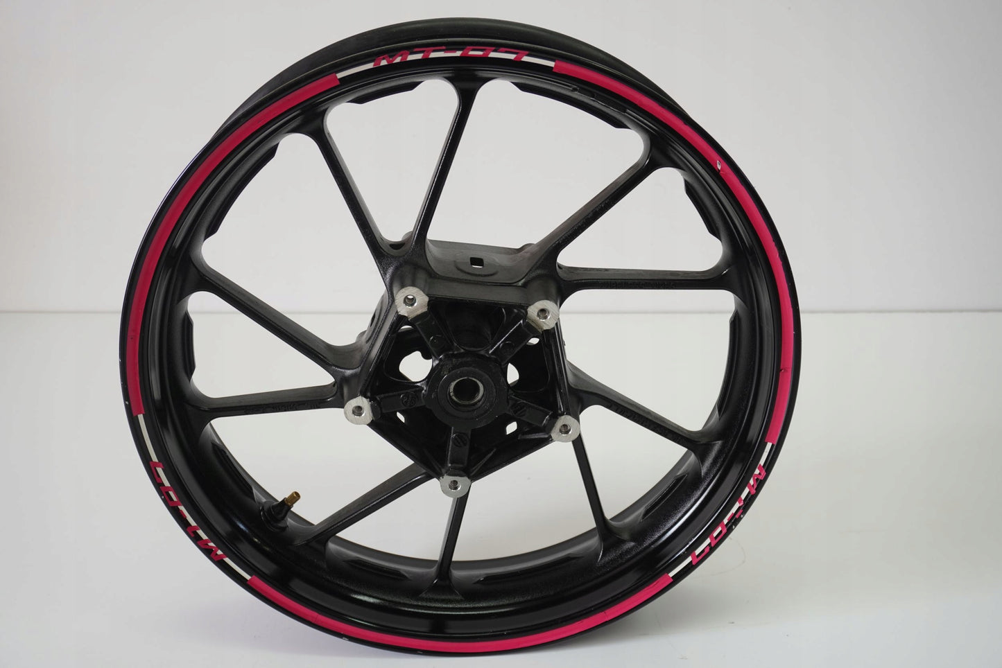 YAMAHA MT-07 13-17 Felge vorne Wheel Vorderrad 9