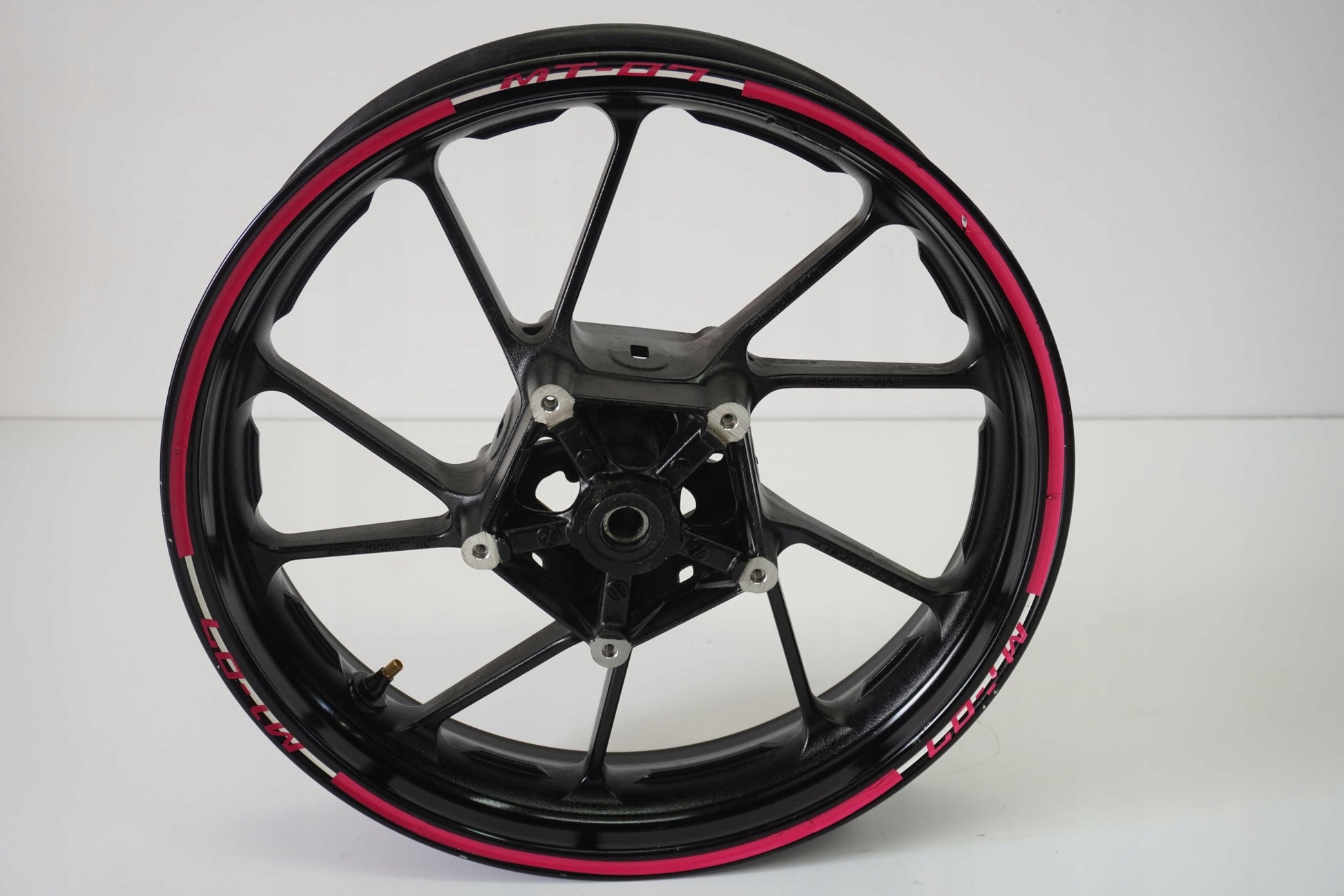 YAMAHA MT-07 13-17 Felge vorne Wheel Vorderrad 9