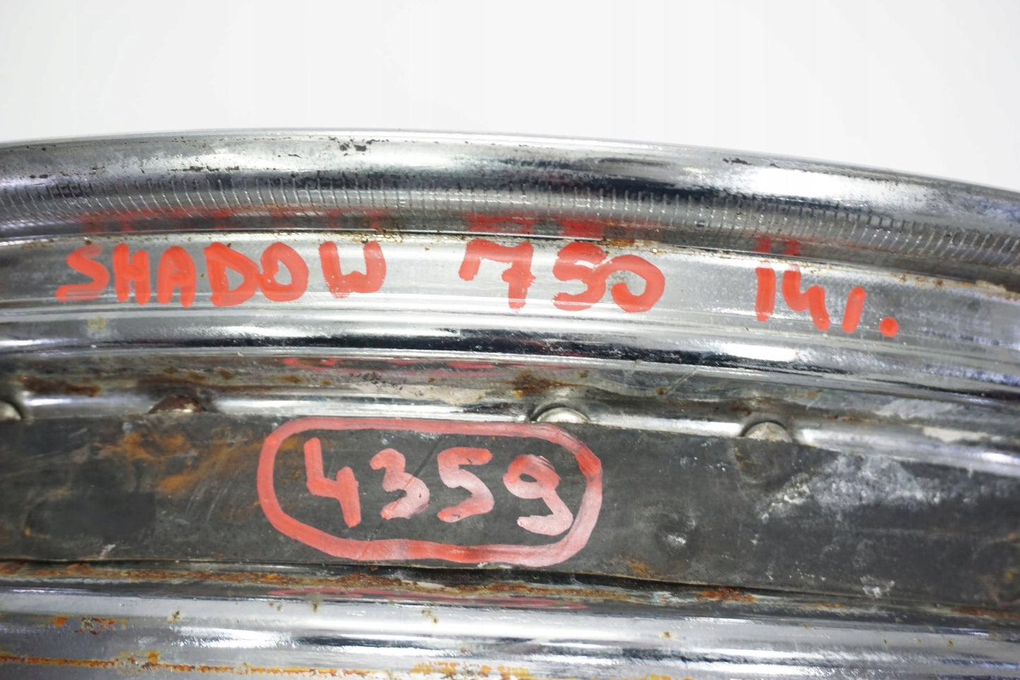 HONDA VT 750 SHADOW 13- Felge vorne Wheel Vorderrad 3