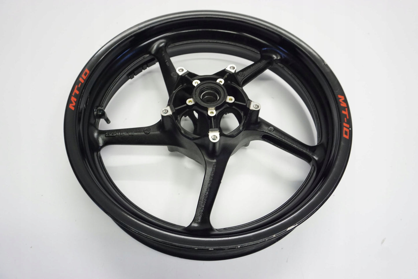 YAMAHA MT-10 16-21 Felge vorne Wheel Vorderrad 4