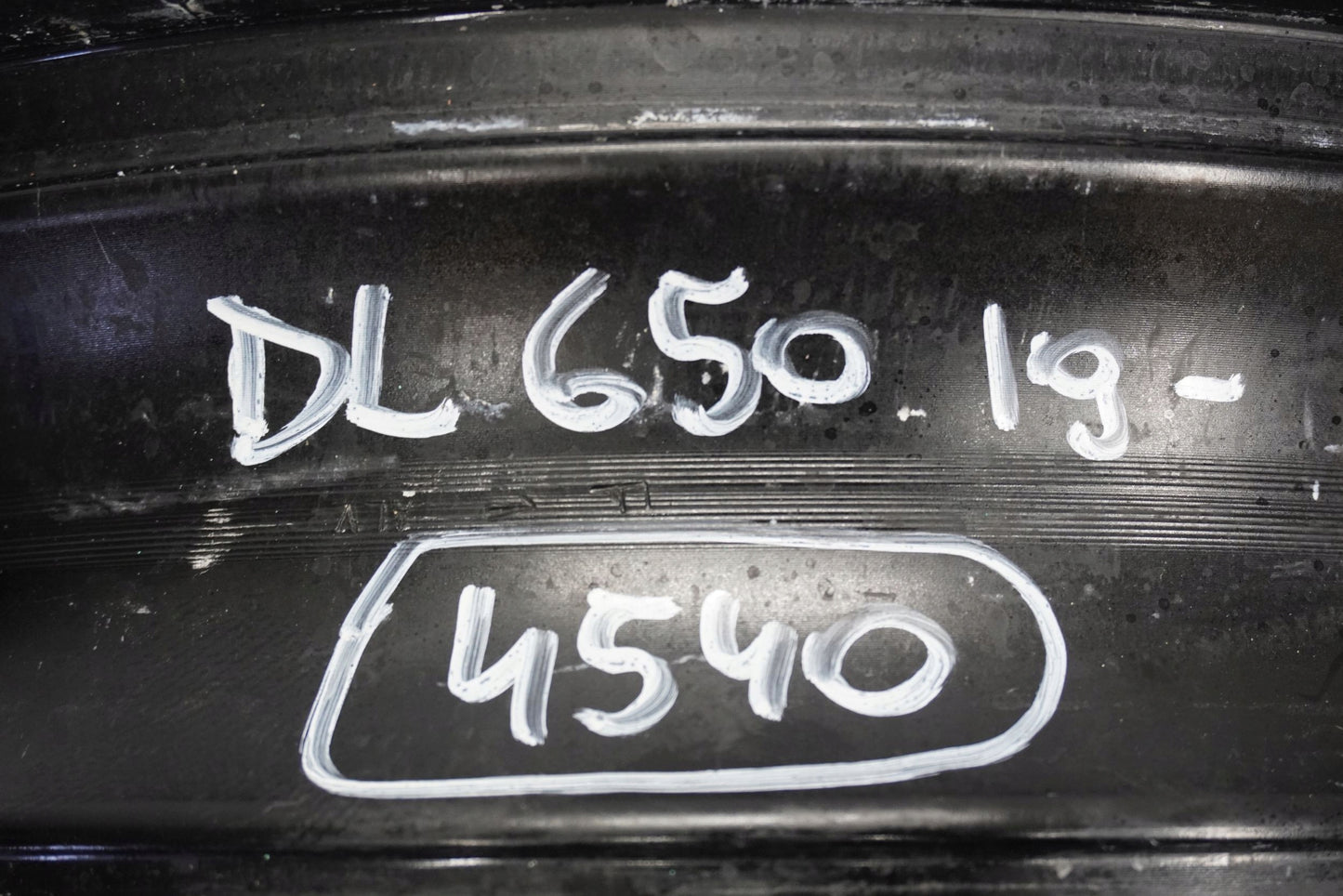 SUZUKI DL 650 V-STROM 19- Felge hinten Wheel Hinterrad 3