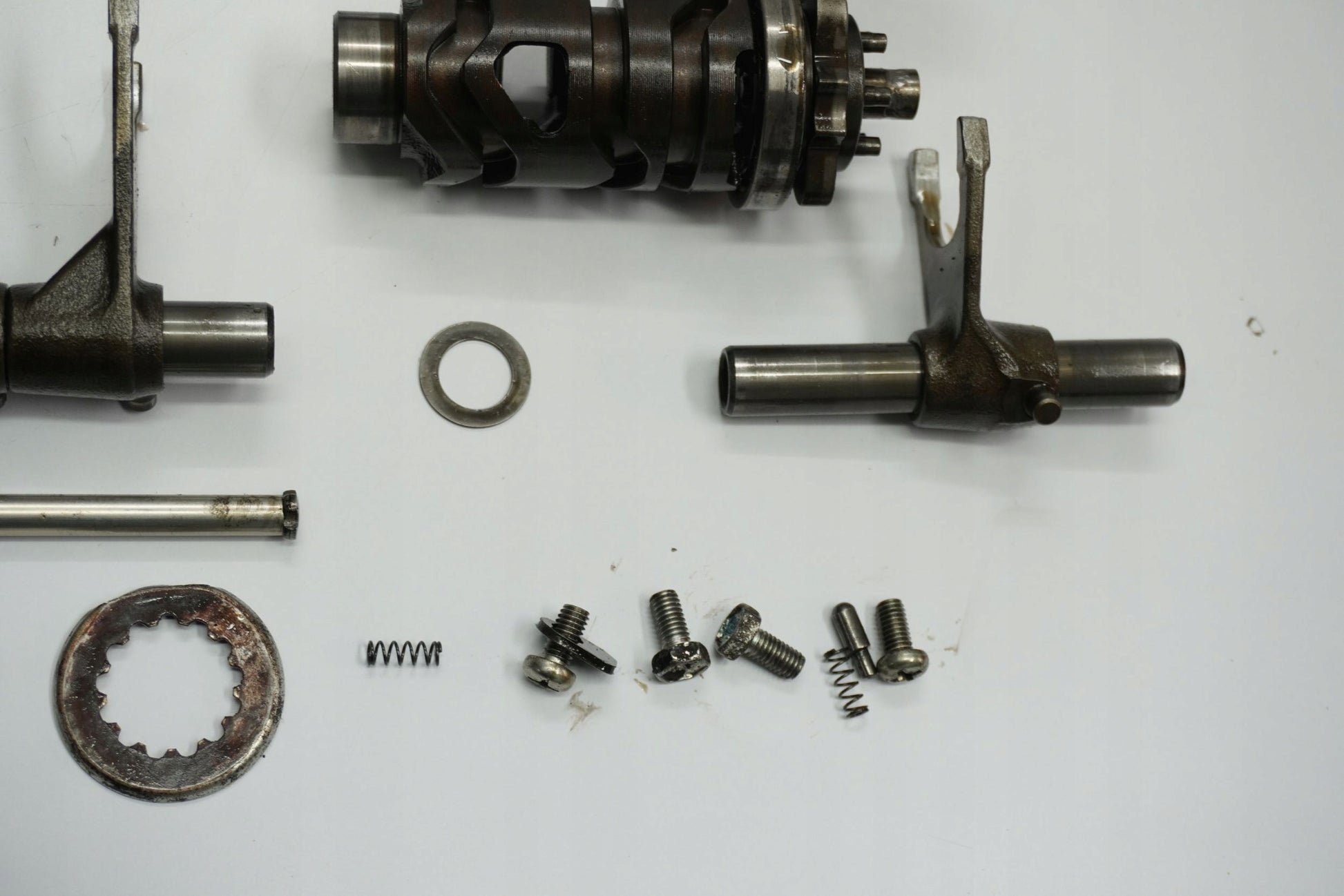 SUZUKI DL 650 V-STROM 04-11 Getriebe Gearbox 10