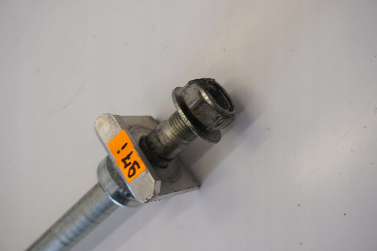 HONDA CBR 500 R 24- Hinterachse Achse hinten Radachse rear axle 3