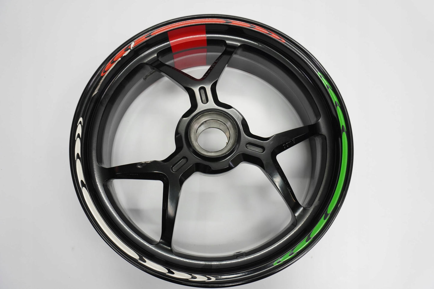 DUCATI SUPERSPORT 950 S Felge hinten Wheel Hinterrad 9
