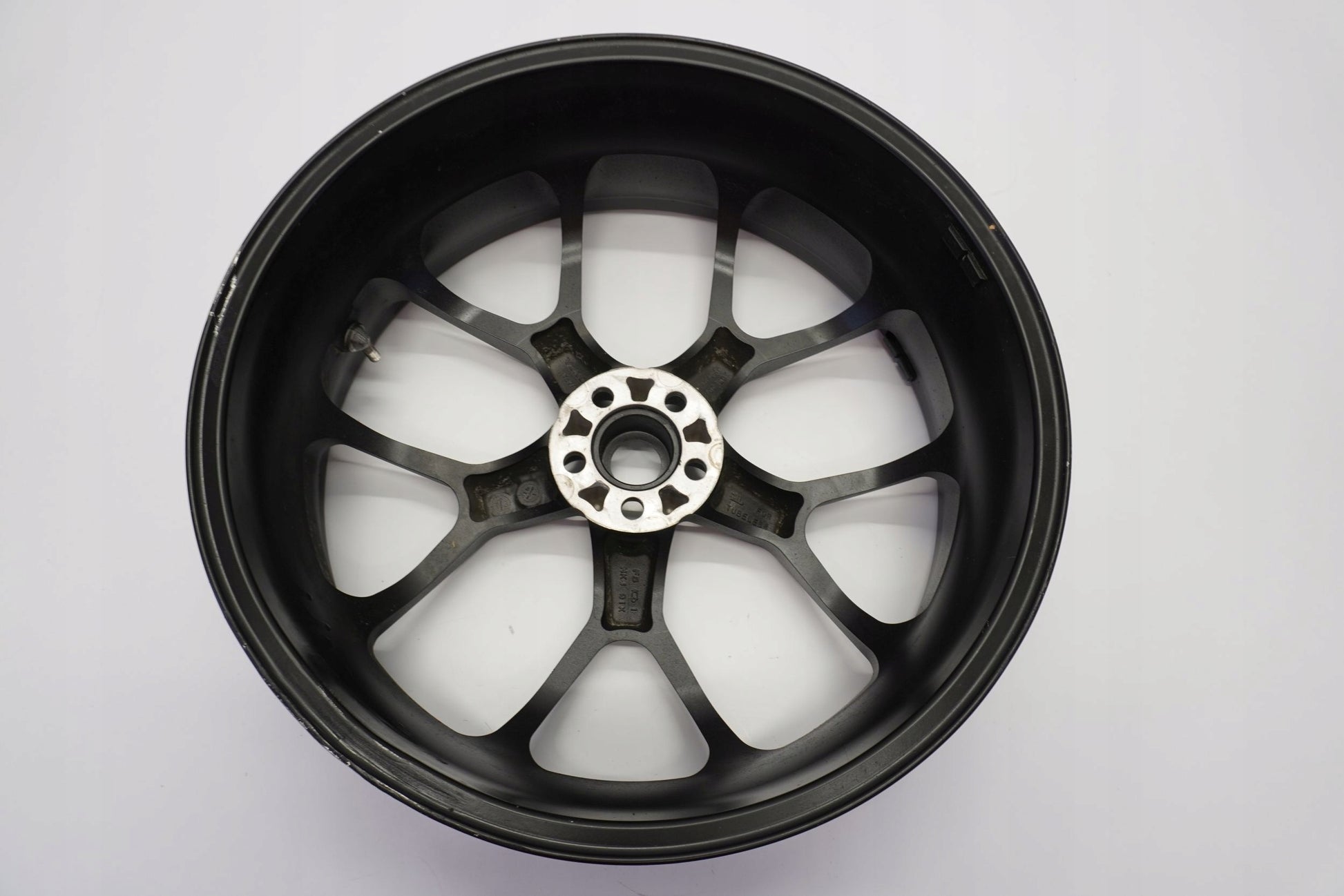 HONDA CB 1000 R SC80 Felge hinten Wheel Hinterrad 6