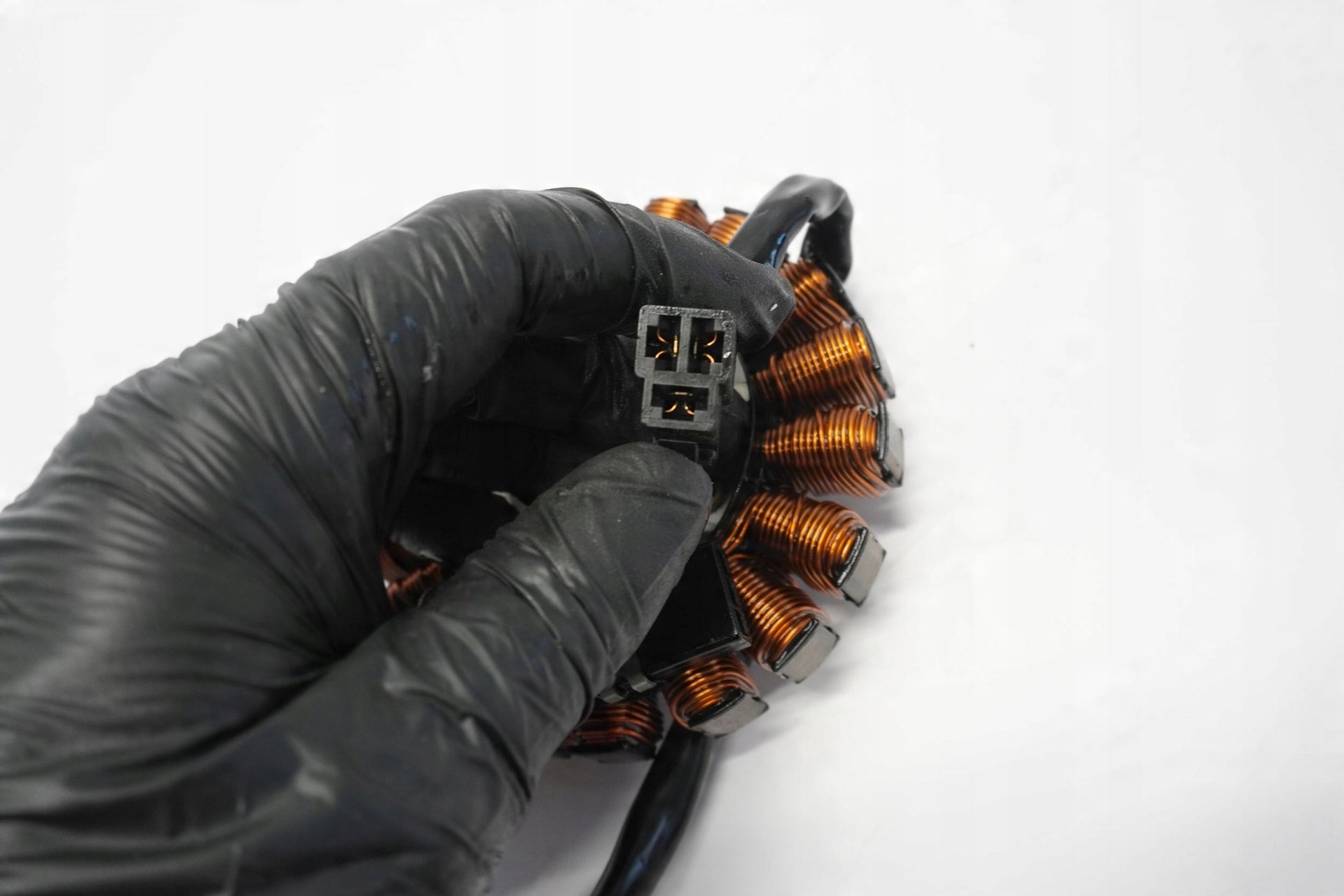 SUZUKI GSX-R 600 750 L1-L6 Lichtmaschine Stator Generator Lima Alternator 4