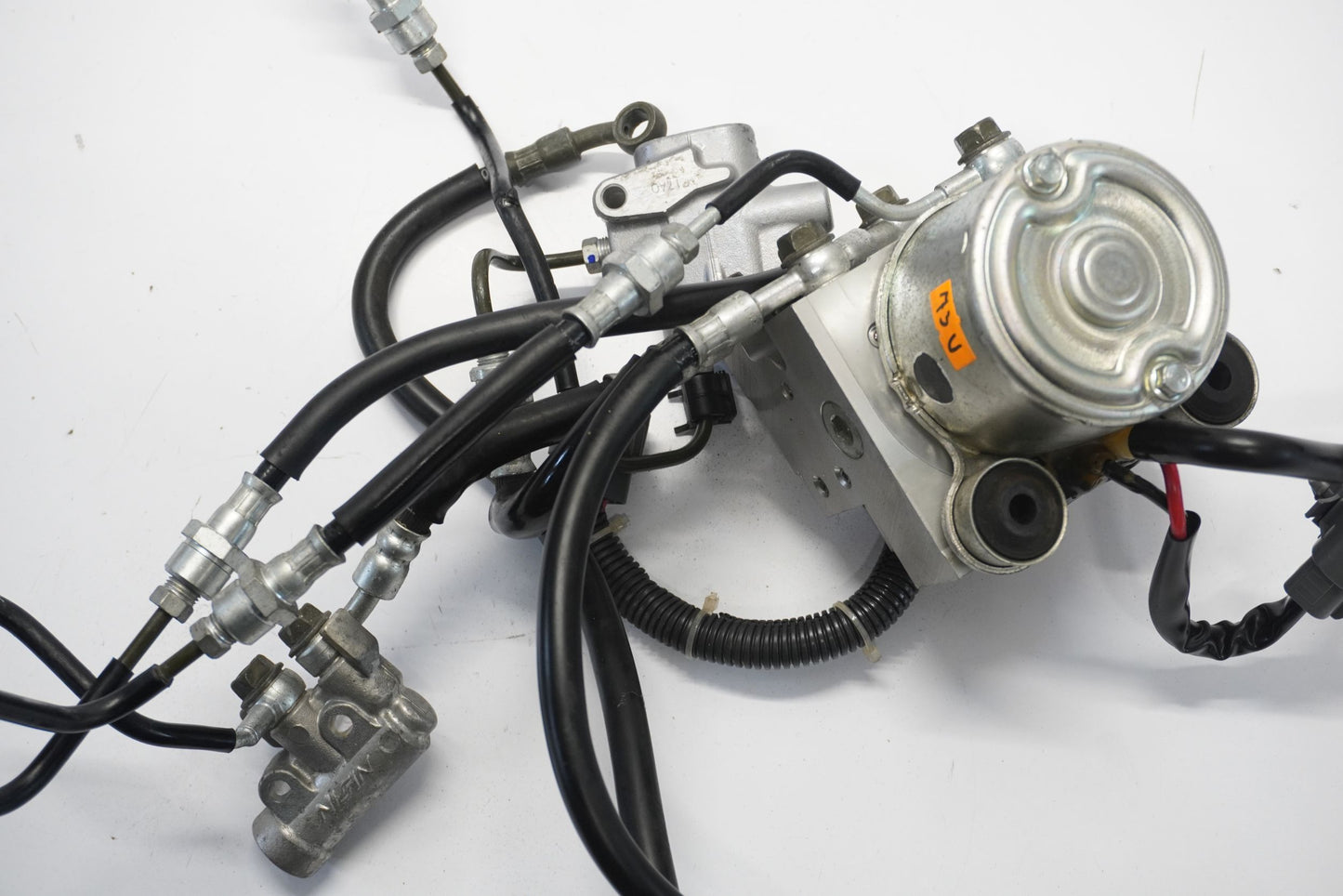 YAMAHA FJR 1300 06-12 ABS Pumpe Druckmodulator 6