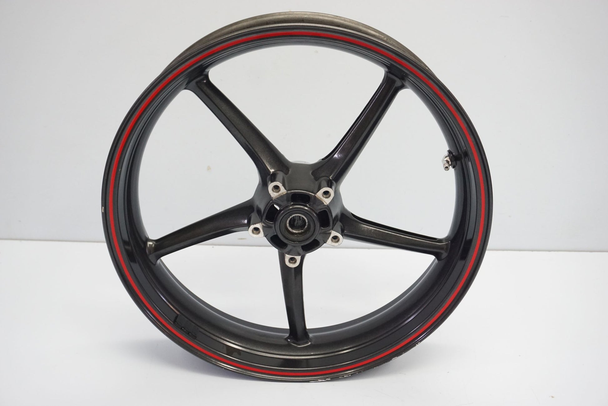 TRIUMPH DAYTONA 675 06-12 Felge vorne Wheel Vorderrad 7