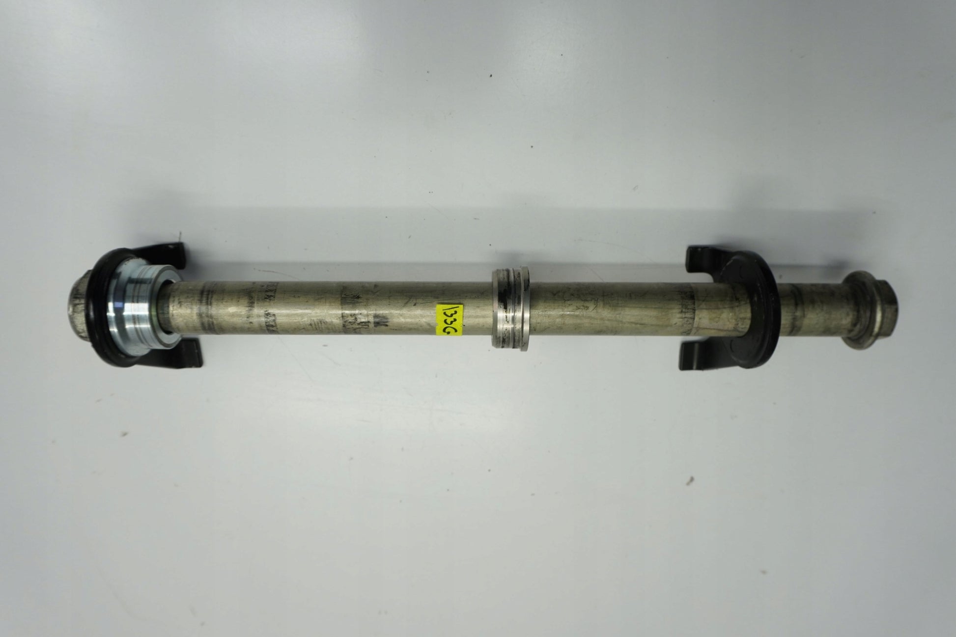 SUZUKI GSX-S 750 17-23 Hinterachse Achse hinten Radachse rear axle 6