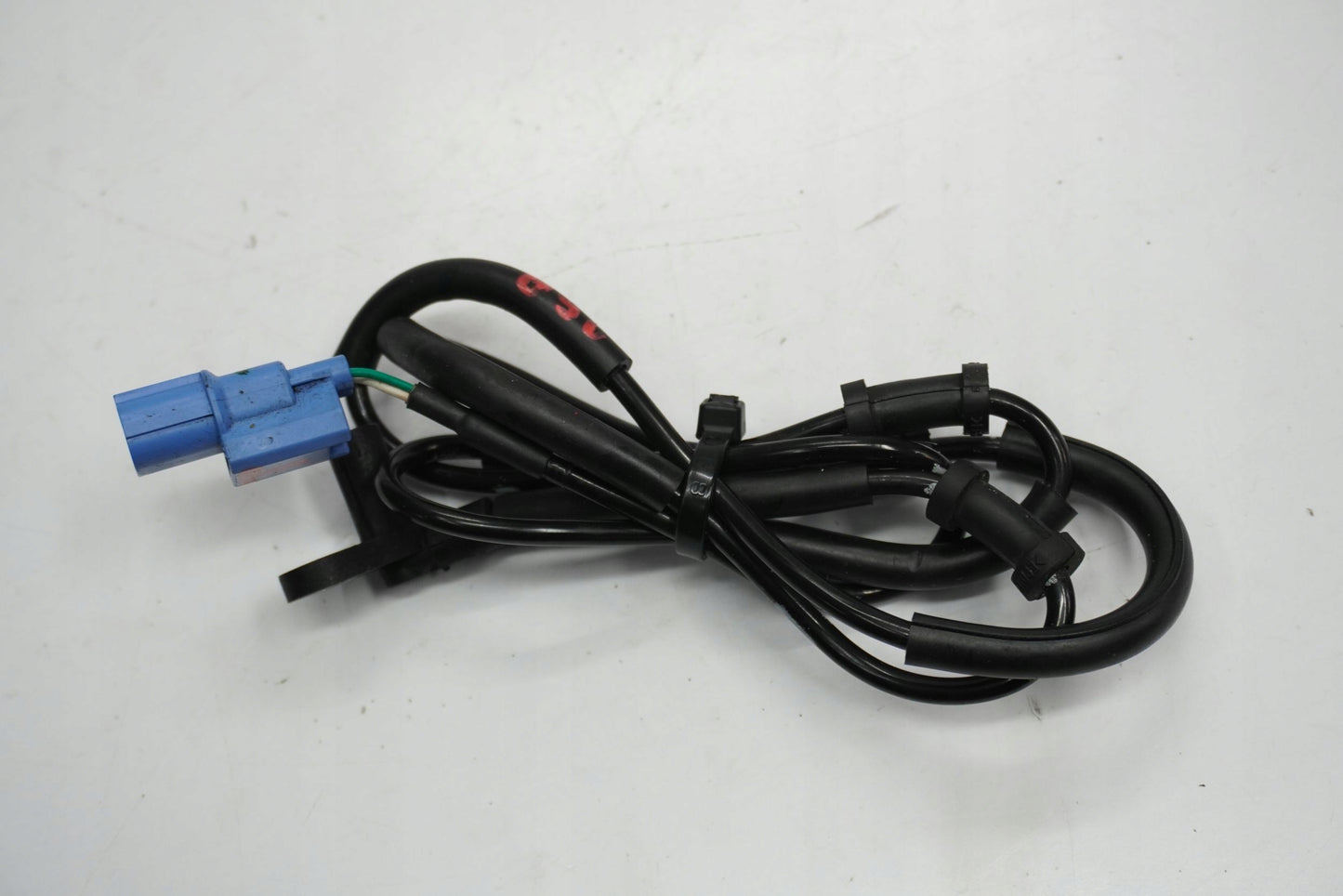 KAWASAKI Z 900 RS CAFE 18-22 ABS Sensor hinten 3