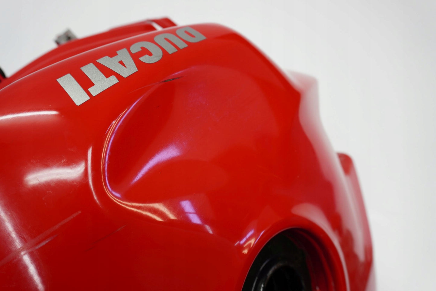 DUCATI SUPERSPORT S 937 17- Kraftstofftank Benzintank Fuel Tank 10