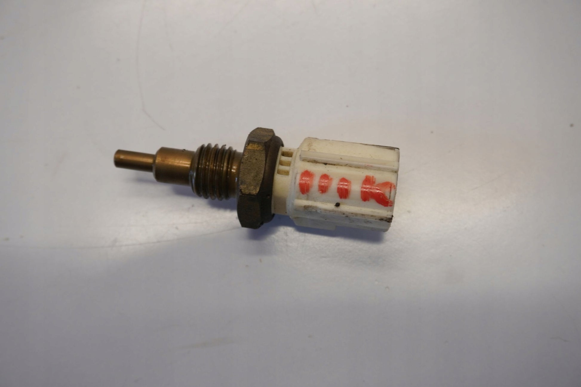 SUZUKI GSR 750 11-16 Temperatursensor Thermostat Temperature sensor 5